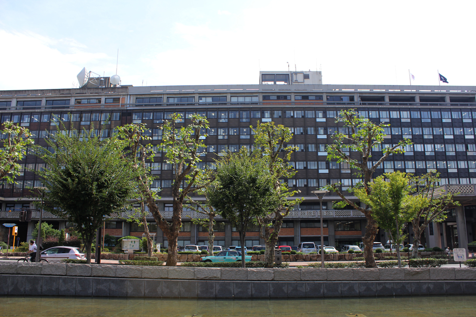 備前焼　岡山県庁舎　前川國男 180_1.jpg