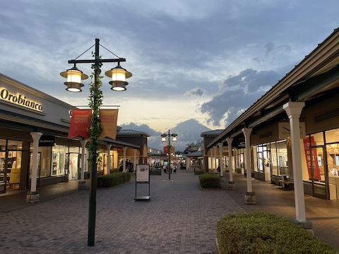 御殿場プレミアム・アウトレットの風景