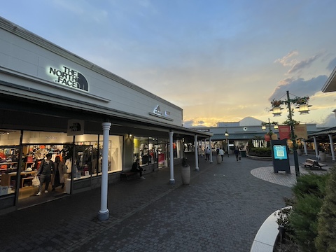 御殿場プレミアム・アウトレットの風景