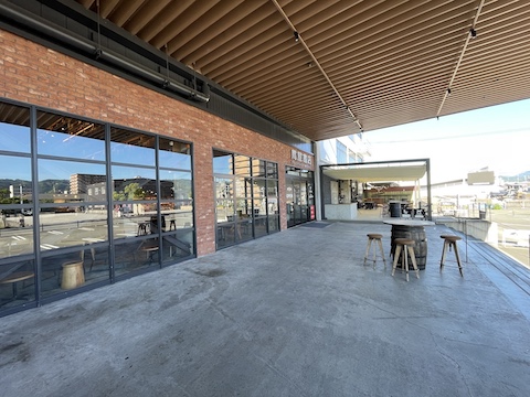 高知 蔦屋書店の風景