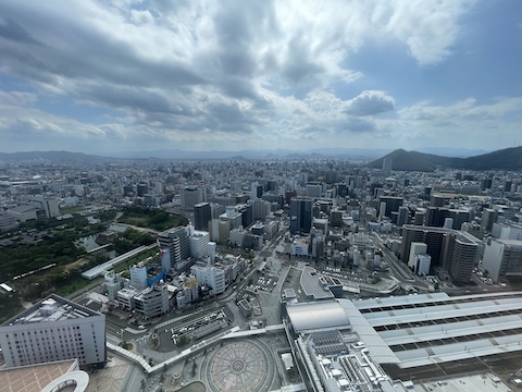 高松シンボルタワーの風景