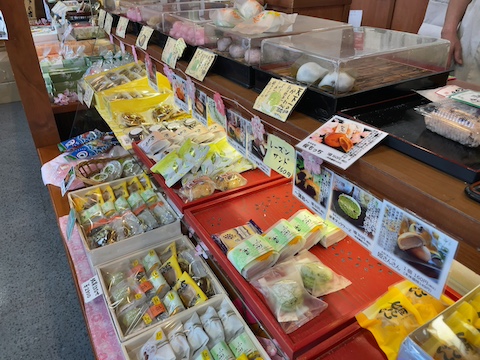 本わらび餅 江戸屋 夢前本店の風景