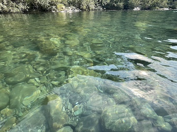 汗見川遊泳場の風景
