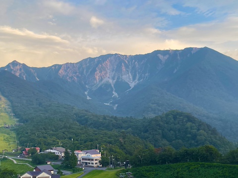 豪円山のろし台の風景