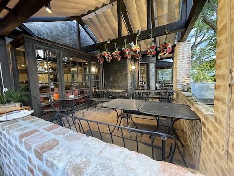 カフェ・ド ・ムッシュ 姫路店の風景