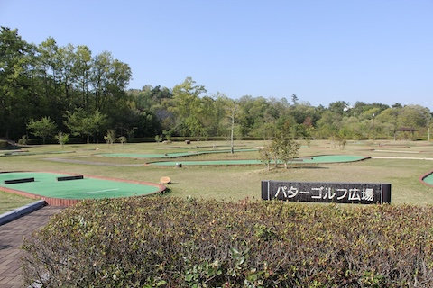 岡山市日応寺自然の森 スポーツ広場の風景