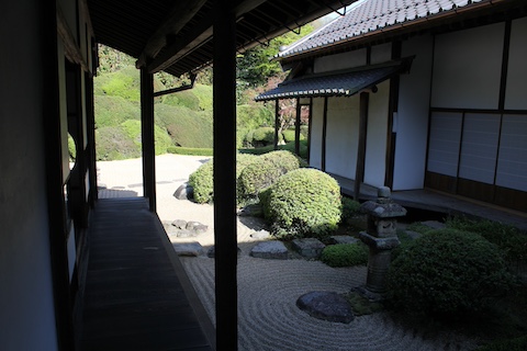 頼久寺庭園の風景